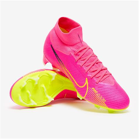 Pink Fußball Schuhe (14) 